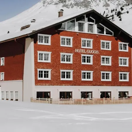 Hotel Guggis Zuers